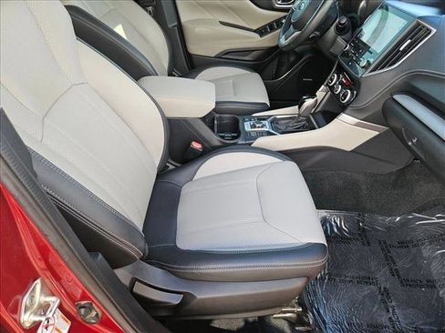 Used 2020 Subaru Forester Limited image 21