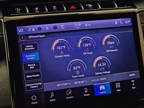 New 2025 Jeep Grand Cherokee Limited w/ Luxury Tech Group II image 28