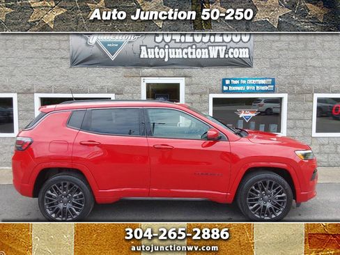 Used 2022 Jeep Compass Limited w/ (RED) Package AWD/4WD image 1