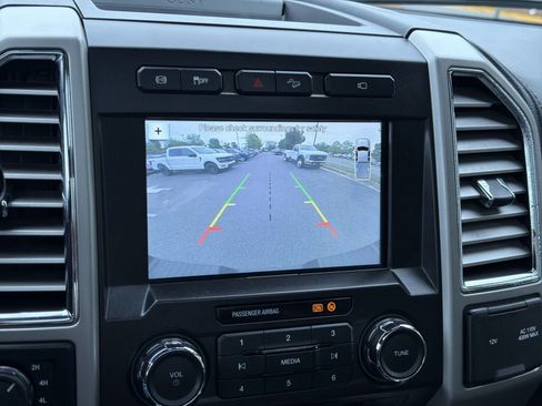 Used 2017 Ford F350 Lariat w/ Lariat Ultimate Package AWD/4WD image 34