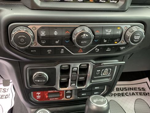 Used 2023 Jeep Wrangler Unlimited Rubicon 392 w/ Trailer Tow Package AWD/4WD image 23
