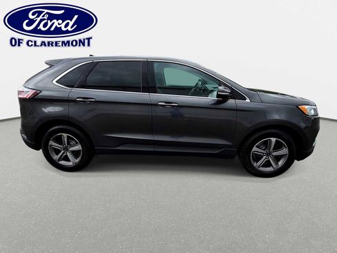 Used 2020 Ford Edge SEL w/ Convenience Package AWD/4WD image 9