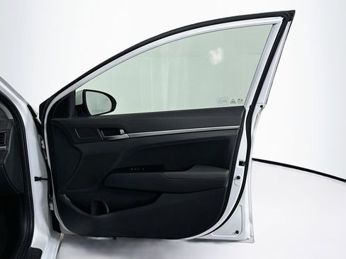 Used 2020 Hyundai Elantra SEL w/ Cargo Package (C1) image 30