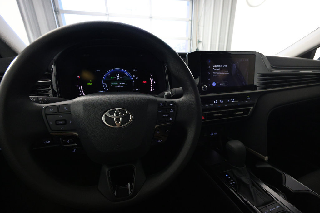 Used 2026 Toyota Camry LE FWD image 17