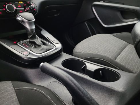 Used 2020 Kia Soul S image 26