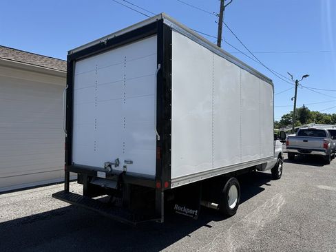 Used 2025 Ford E-450 and Econoline 450 Super Duty w/ Power Equipment Group RWD image 2