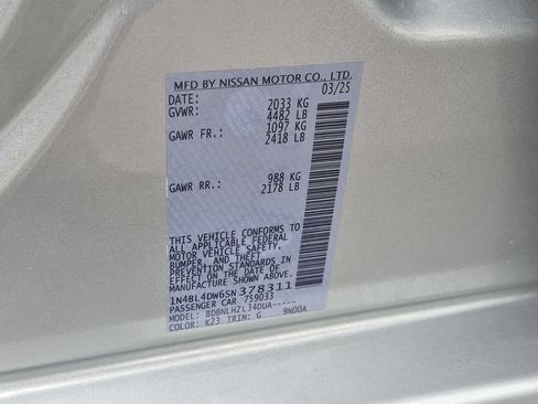 Used 2025 Nissan Altima 2.5 SV AWD/4WD image 36
