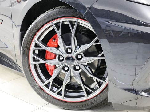 Used 2023 Chevrolet Corvette Stingray Premium Conv RWD image 13