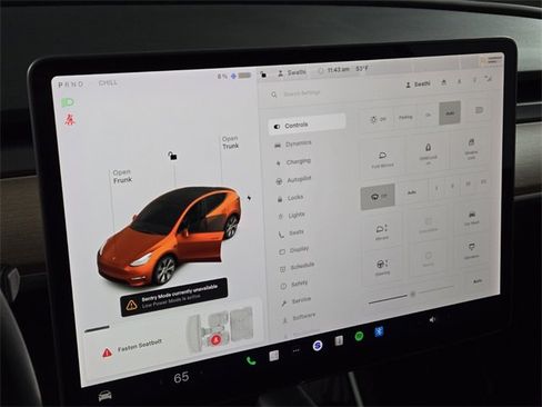 Used 2020 Tesla Model Y Long Range image 35