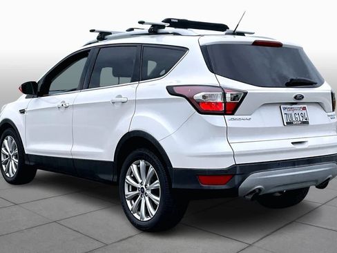 Used 2017 Ford Escape Titanium image 11