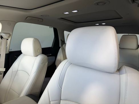 Used 2023 Buick Enclave Premium w/ Experience Buick Package image 3