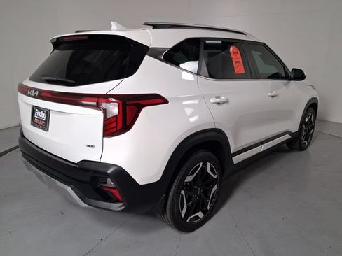 Used 2024 Kia Seltos SX AWD/4WD image 4