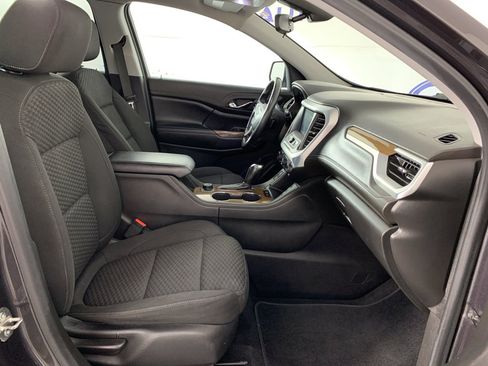 Used 2019 GMC Acadia SLE image 42