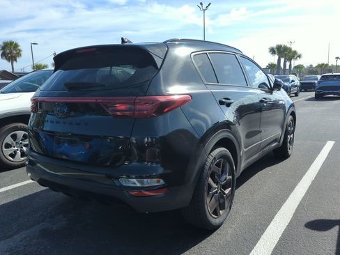 Certified 2021 Kia Sportage S image 10