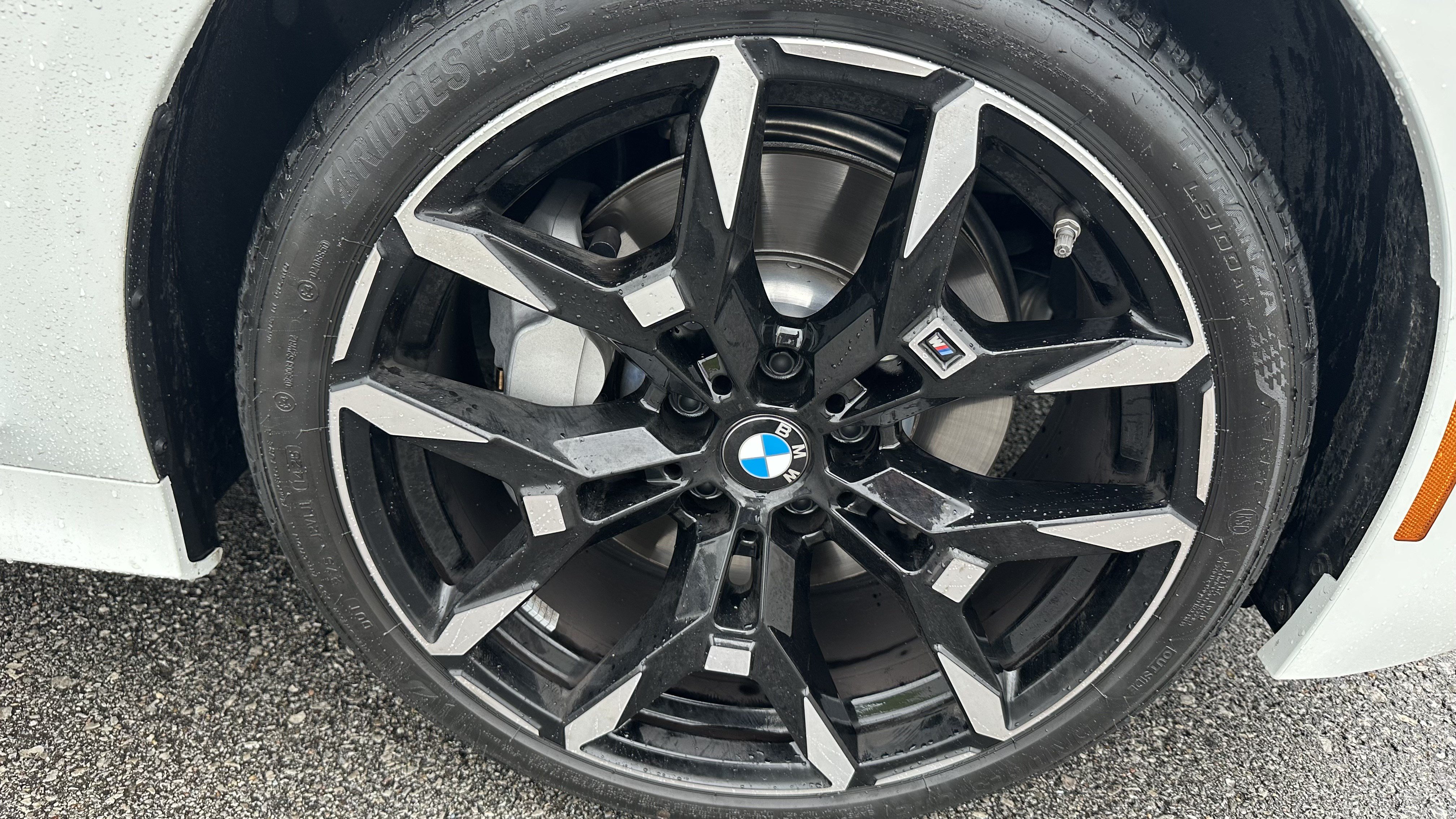 Certified 2026 BMW 330i xDrive Sedan w/ M Sport Package AWD/4WD image 15