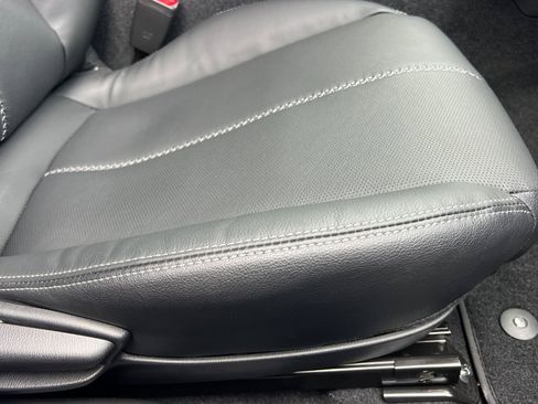 Used 2025 MAZDA MX-5 Miata RF Grand Touring w/ Weather Package image 19