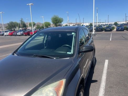 Used 2010 Honda CR-V LX image 2