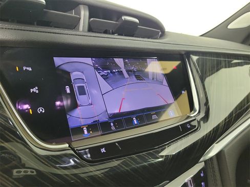 Certified 2023 Cadillac XT6 Premium Luxury w/ Technology Package image 28