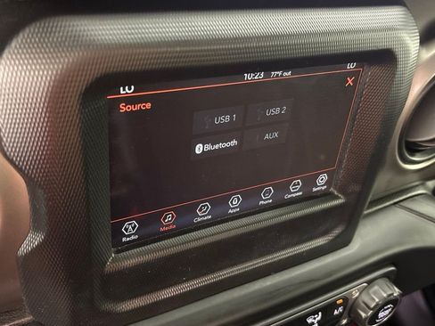 Used 2020 Jeep Wrangler Unlimited Sport AWD/4WD image 28