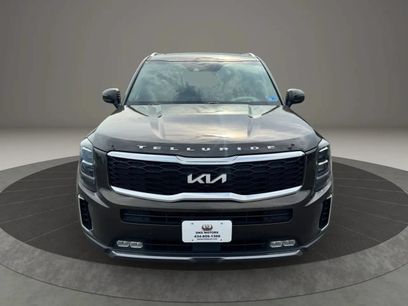 Used 2022 Kia Telluride SX w/ SX Prestige Package