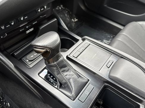 Used 2019 Lexus ES 350 F Sport w/ Accessory Package 2 FWD image 21
