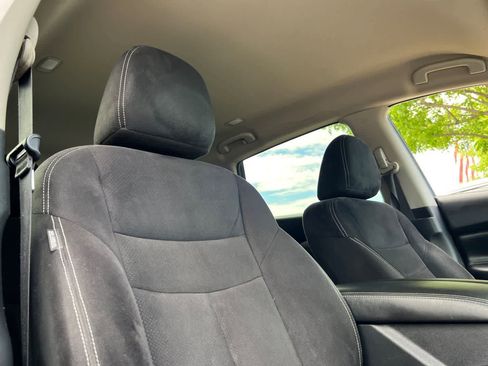 Used 2018 Nissan Murano SV AWD/4WD image 20