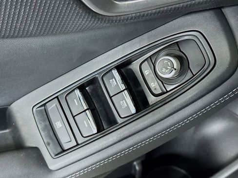 Used 2021 Subaru Forester Limited image 15