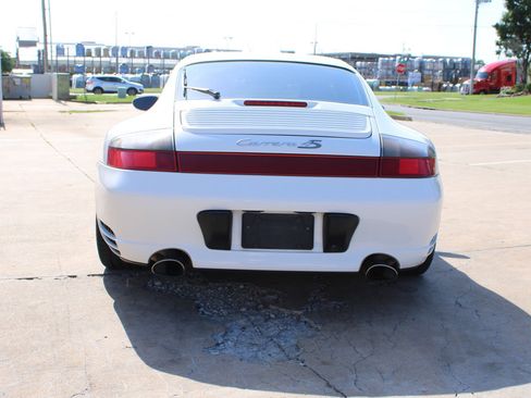 Used 2003 Porsche 911 Carrera RWD image 6