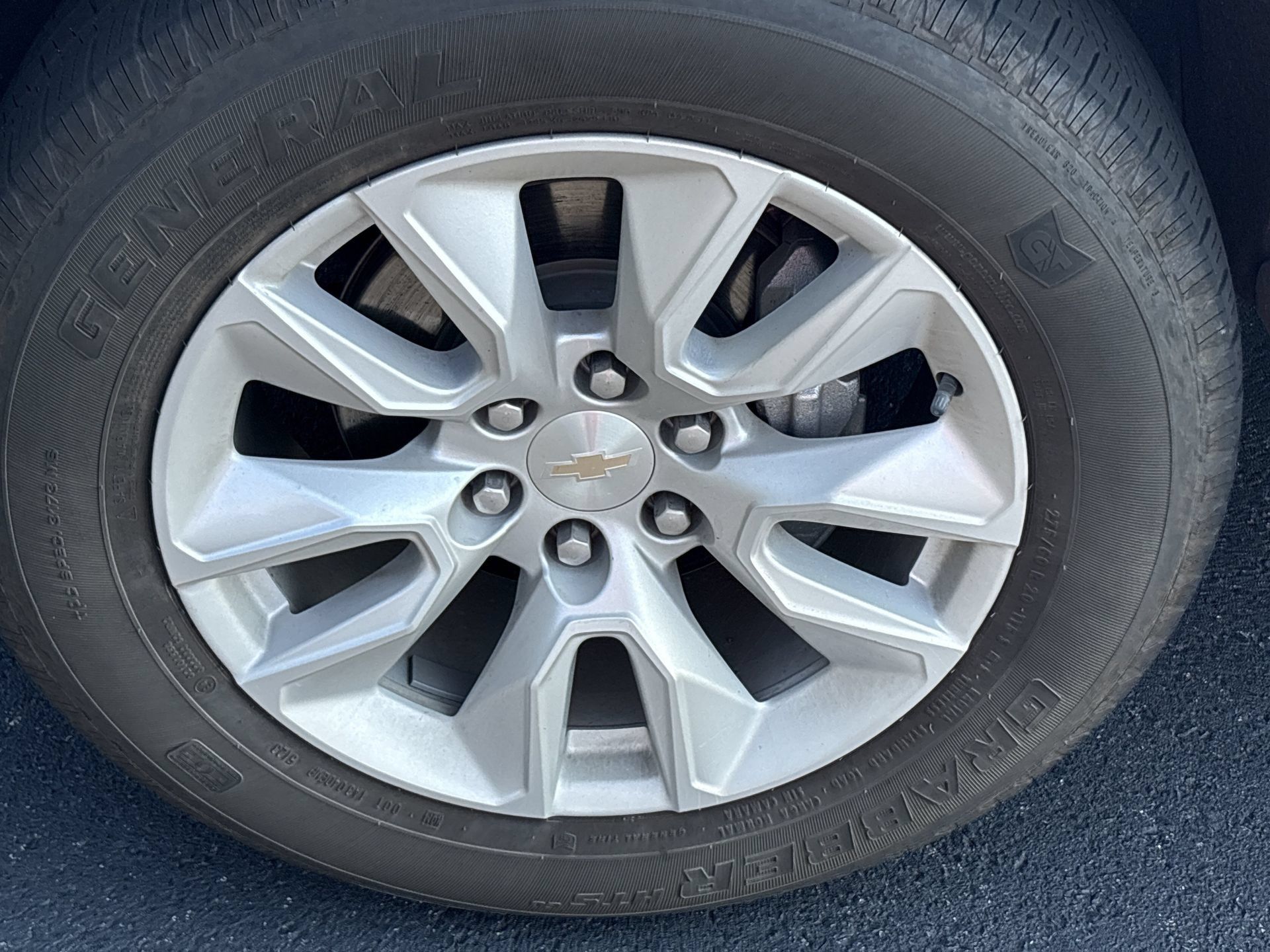 Used 2024 Chevrolet Silverado 1500 Custom RWD image 25