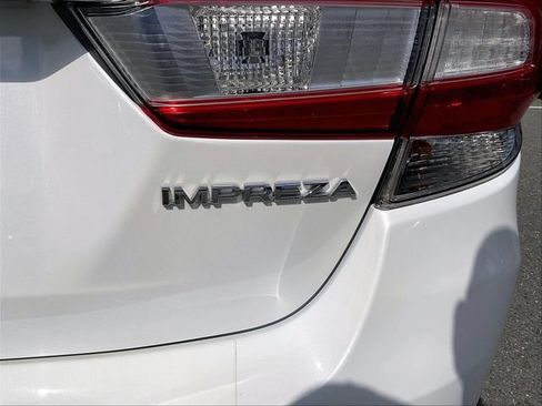 Used 2020 Subaru Impreza 2.0i Premium AWD/4WD image 31