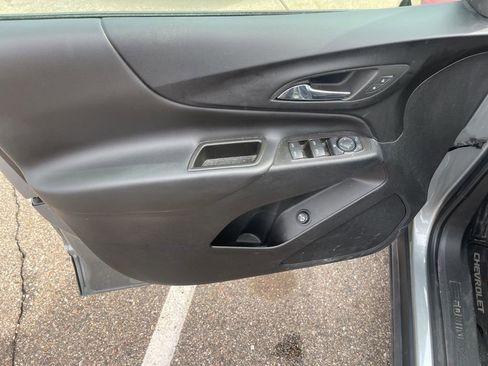 Certified 2023 Chevrolet Equinox LT FWD image 22