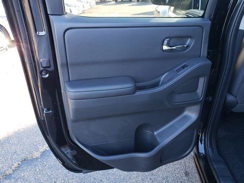 New 2026 Nissan Frontier SV w/ Tow Package AWD/4WD image 14