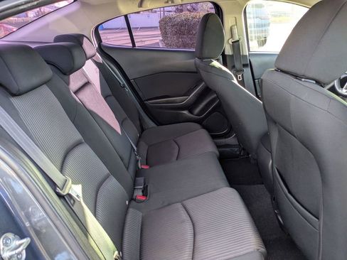 Used 2016 MAZDA MAZDA3 i Sport w/ Preferred Equipment Package image 20