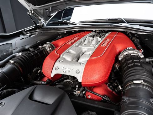 Used 2021 Ferrari 812 GTS RWD image 61