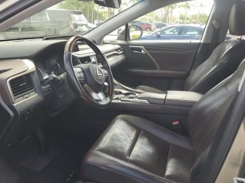 Used 2019 Lexus RX 350L FWD image 7