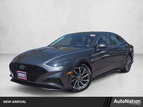 Used 2022 Hyundai Sonata Limited FWD image 1