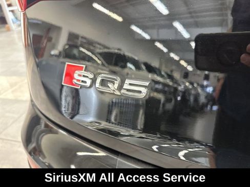 Used 2019 Audi SQ5 Premium Plus w/ Premium Plus Package AWD/4WD image 9