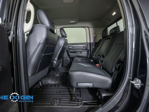 Used 2018 RAM 3500 Laramie w/ Sport Appearance Group AWD/4WD image 29