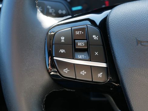 Used 2022 Ford Escape SE w/ Cold Weather Package FWD image 33