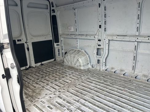 Used 2023 RAM ProMaster 2500 w/ Convenience Group image 27