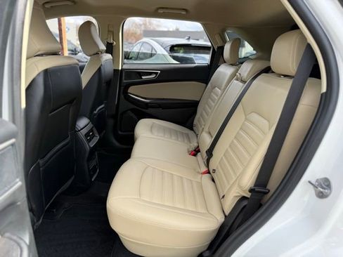 Used 2023 Ford Edge SEL w/ Convenience Package AWD/4WD image 17