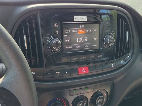 Used 2022 RAM ProMaster City Tradesman FWD image 19