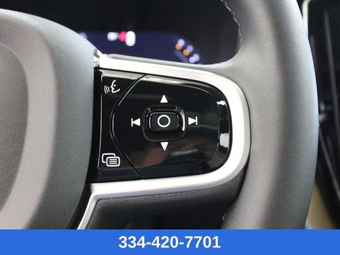 New 2026 Volvo XC60 B5 Plus w/ Climate Package image 27