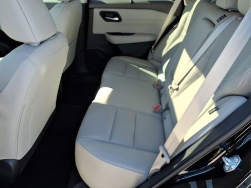 Used 2026 Nissan Rogue SV w/ SV Premium Package image 12