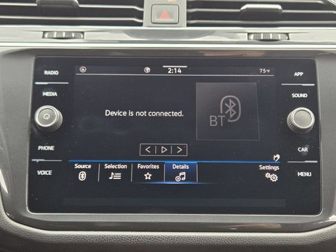 Used 2023 Volkswagen Tiguan SE R-Line FWD image 22