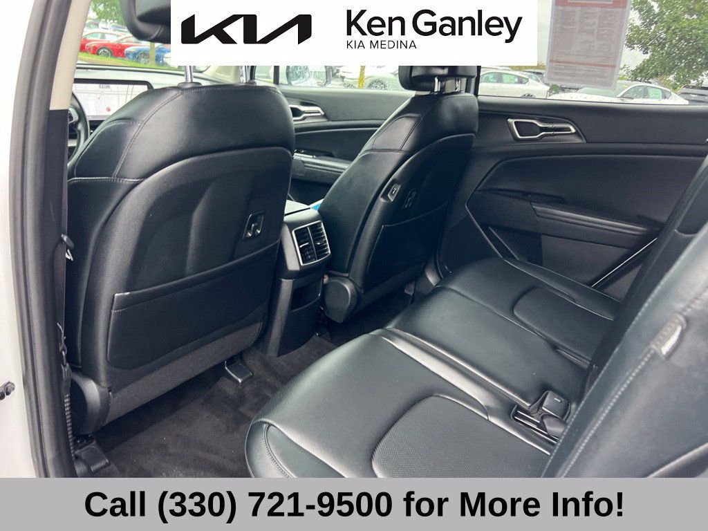 Certified 2024 Kia Sportage EX FWD image 47
