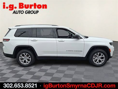 Used 2022 Jeep Grand Cherokee L Limited image 7