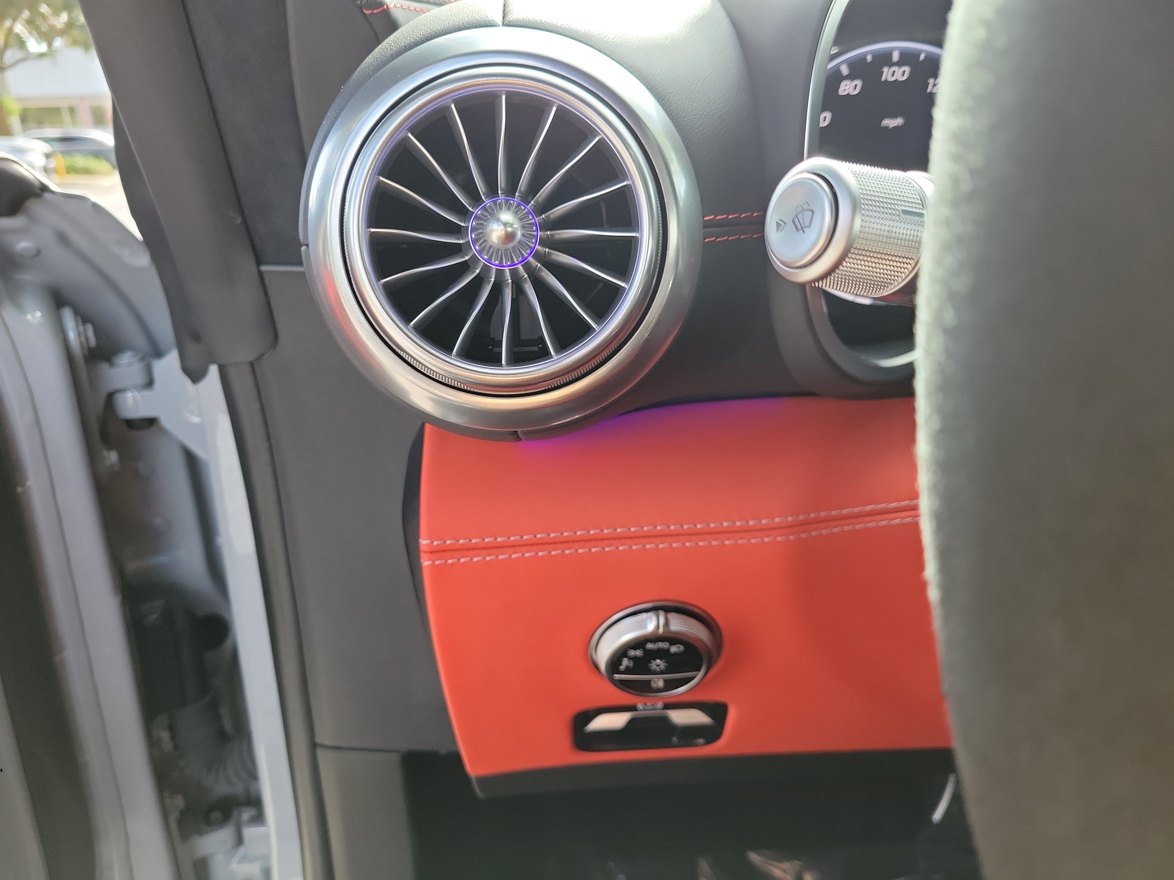Used 2024 Mercedes-Benz AMG GT 55 image 17