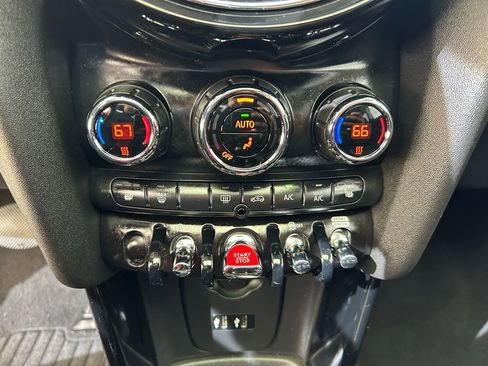 Used 2020 MINI Cooper S image 21