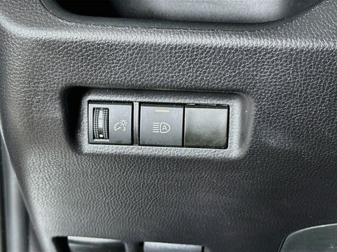 Used 2025 Toyota RAV4 LE FWD image 17